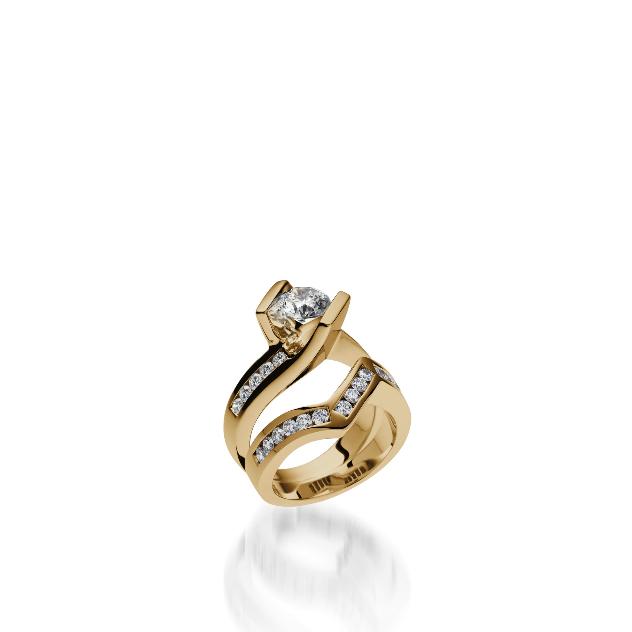 Intrigue Round Yellow Gold Engagement Ring