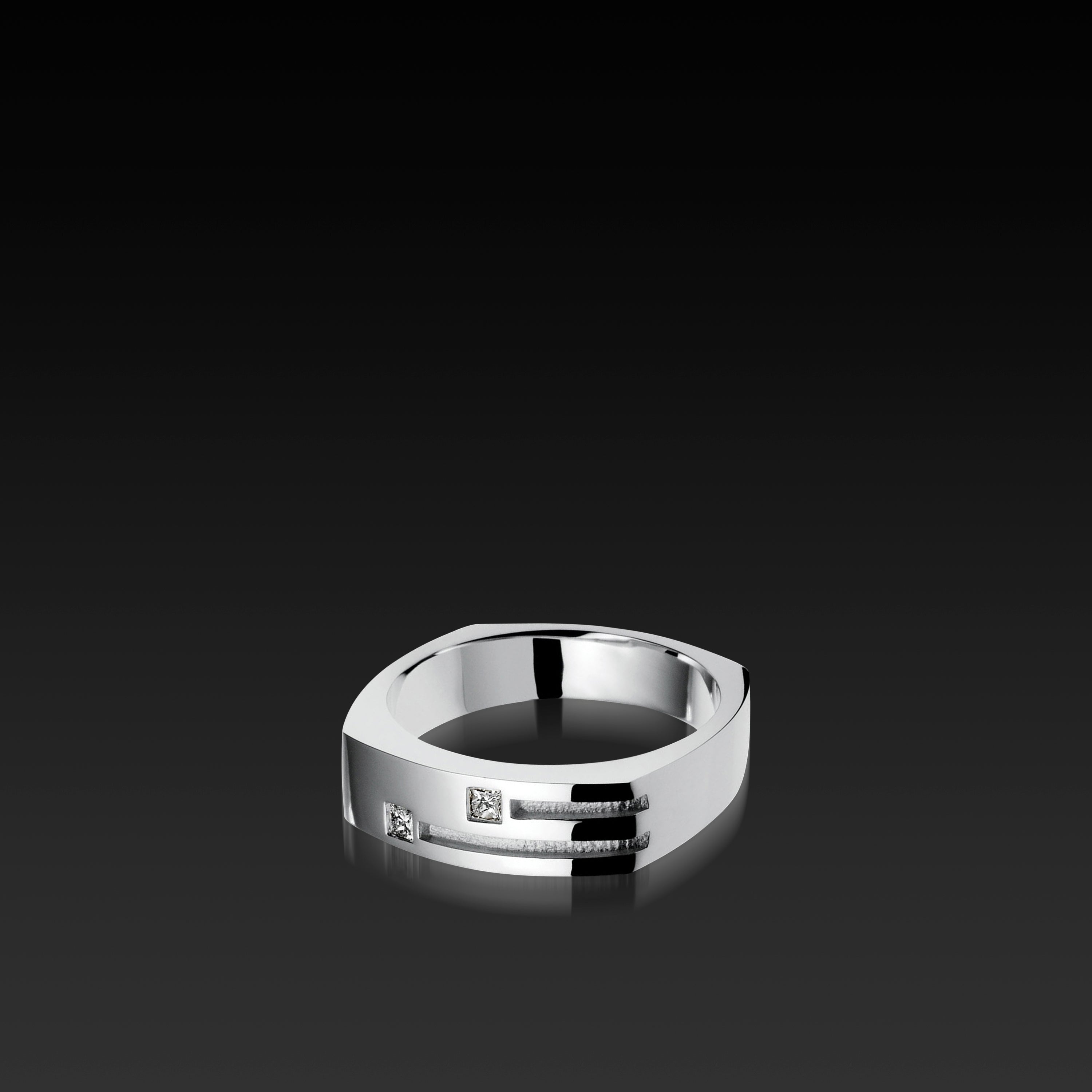 Groove Square Diamond Band