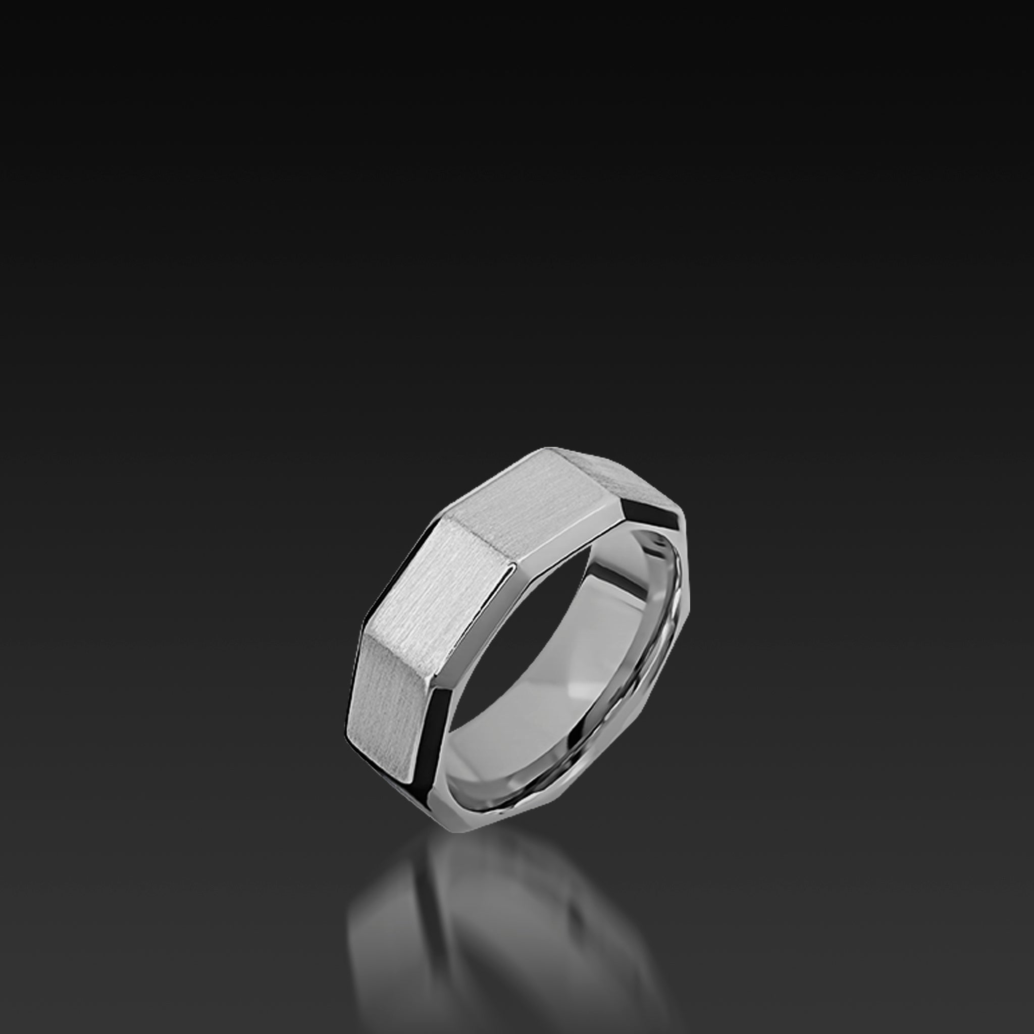 White Gold high Beveled Band