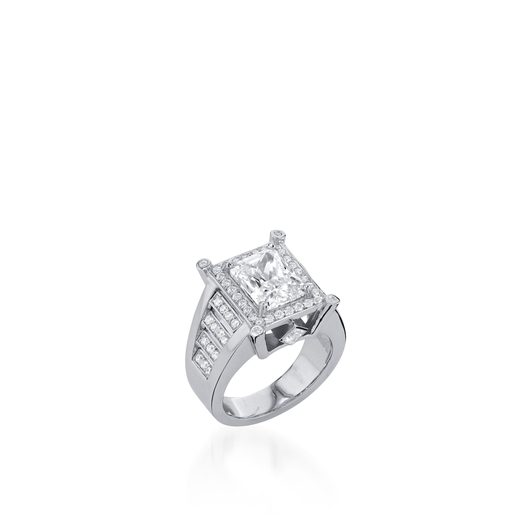 Nefertiti Elite Yellow Gold Diamond Ring