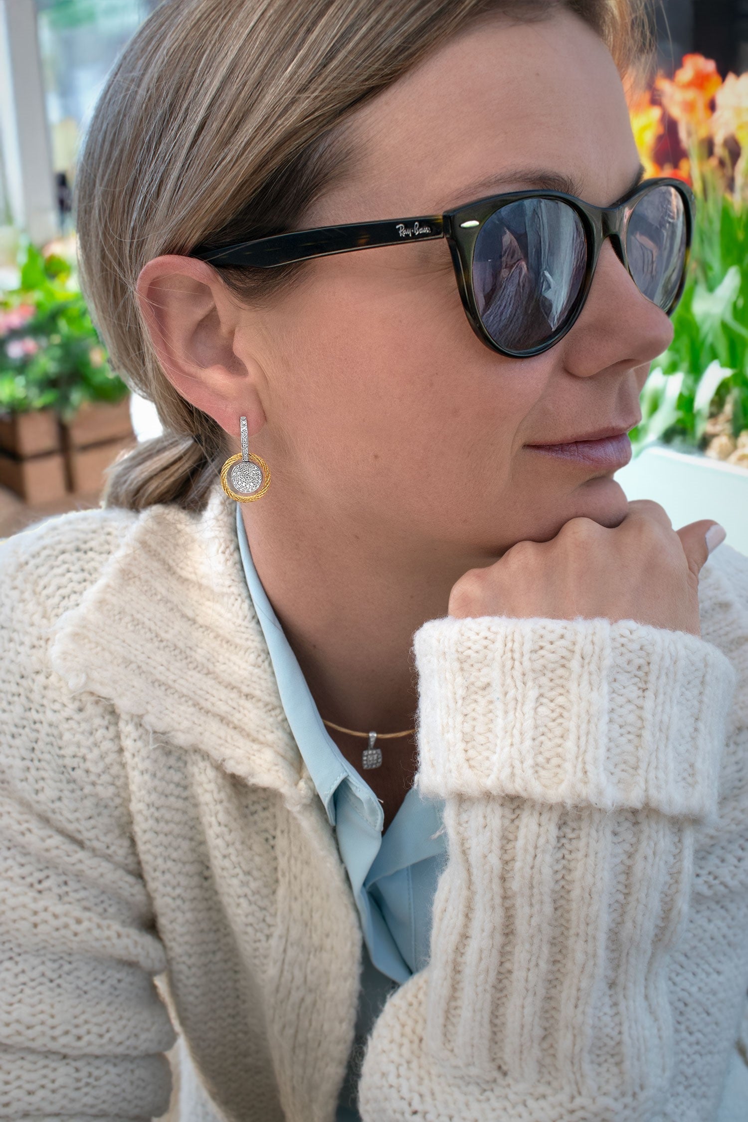 Alor Cushion Pendant Necklace