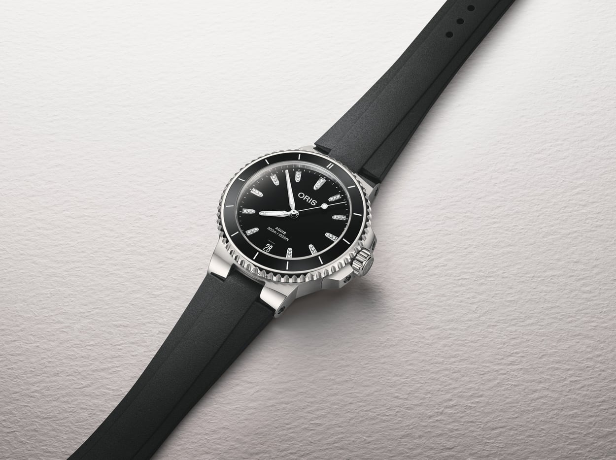 Oris Aquis Date Diamonds Automatic Watch 01 733 7792 4194-07 4 19 64FC