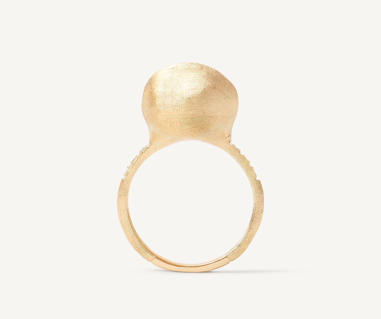 18kt yellow gold and diamond ring