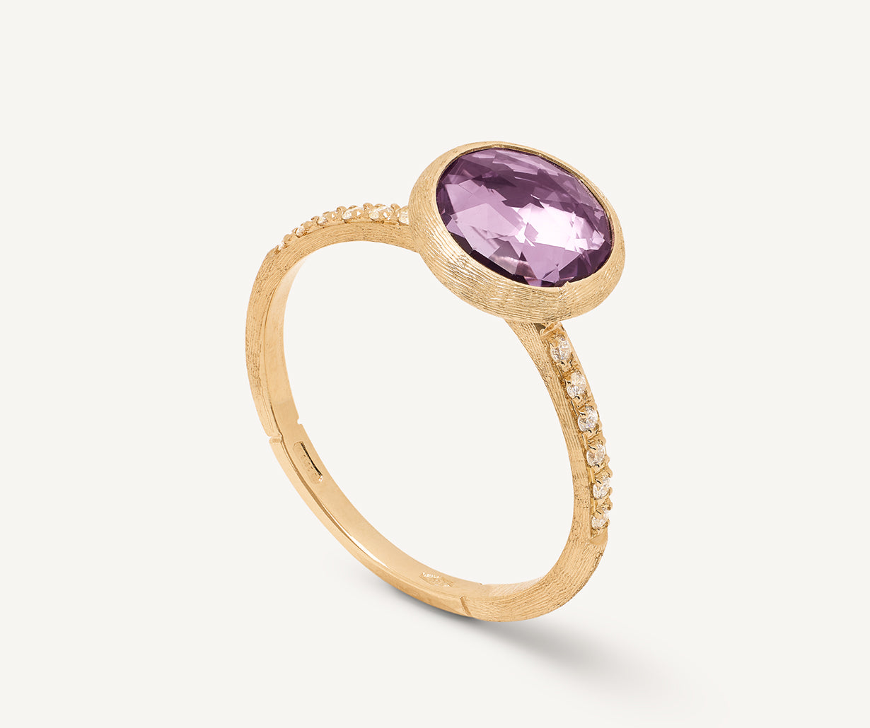 18kt yellow gold ring with amethyst and diamonds