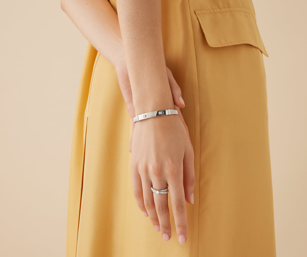 18K White Gold Double-Band Ring With Diamonds 0.3 carat