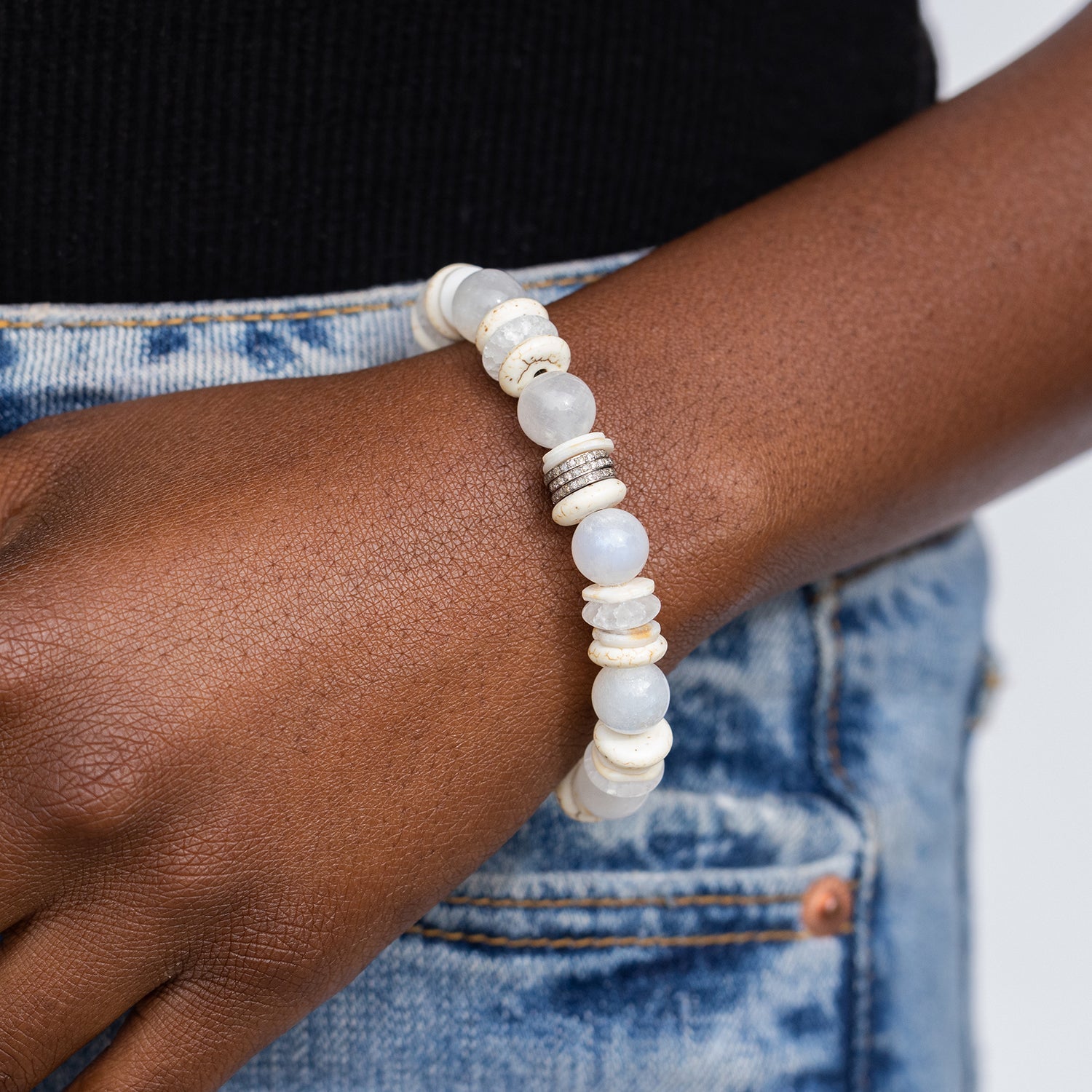White Mix Bead Bracelet with 3 Diamond Rondelles - 10mm B0003730