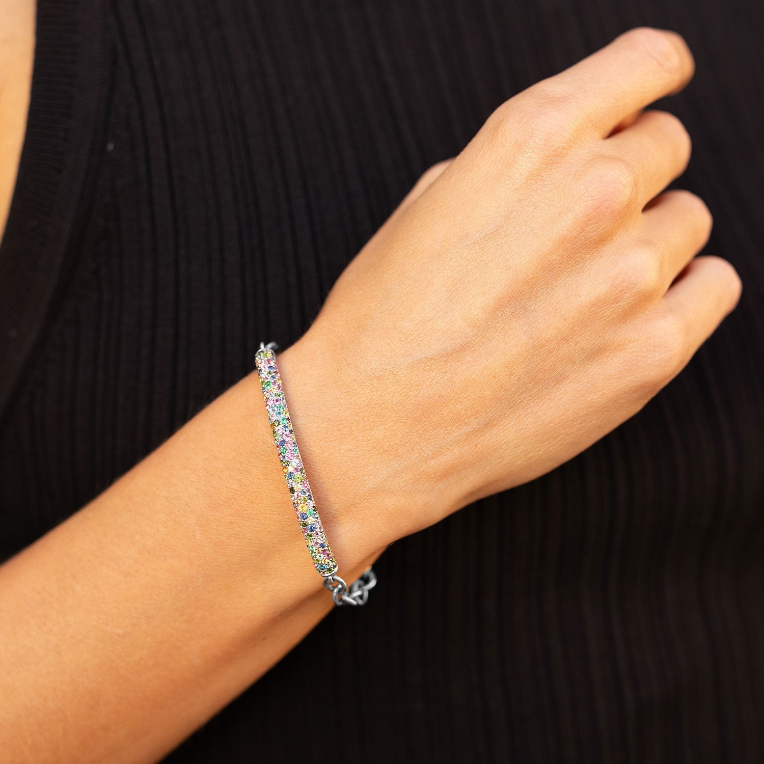 Chain Link Bracelet with Rainbow Cobblestone Confetti Bar B0004046