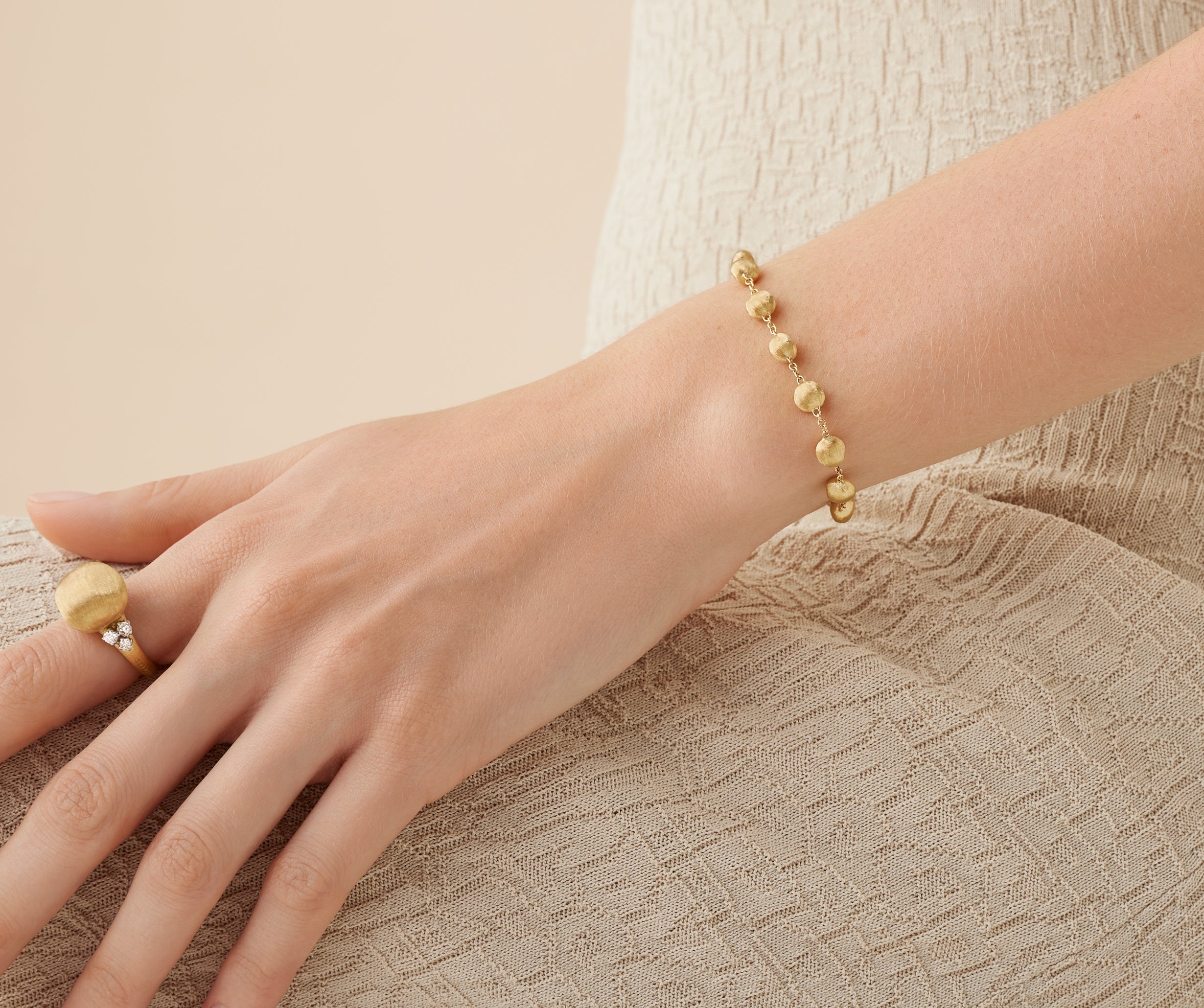 18K Yellow Gold Bead Bracelet