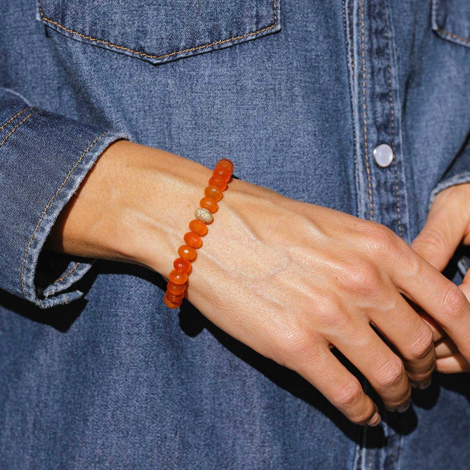 14k Gold Carnelian Beaded Bracelet with Diamond Donut - 8mm BG001052