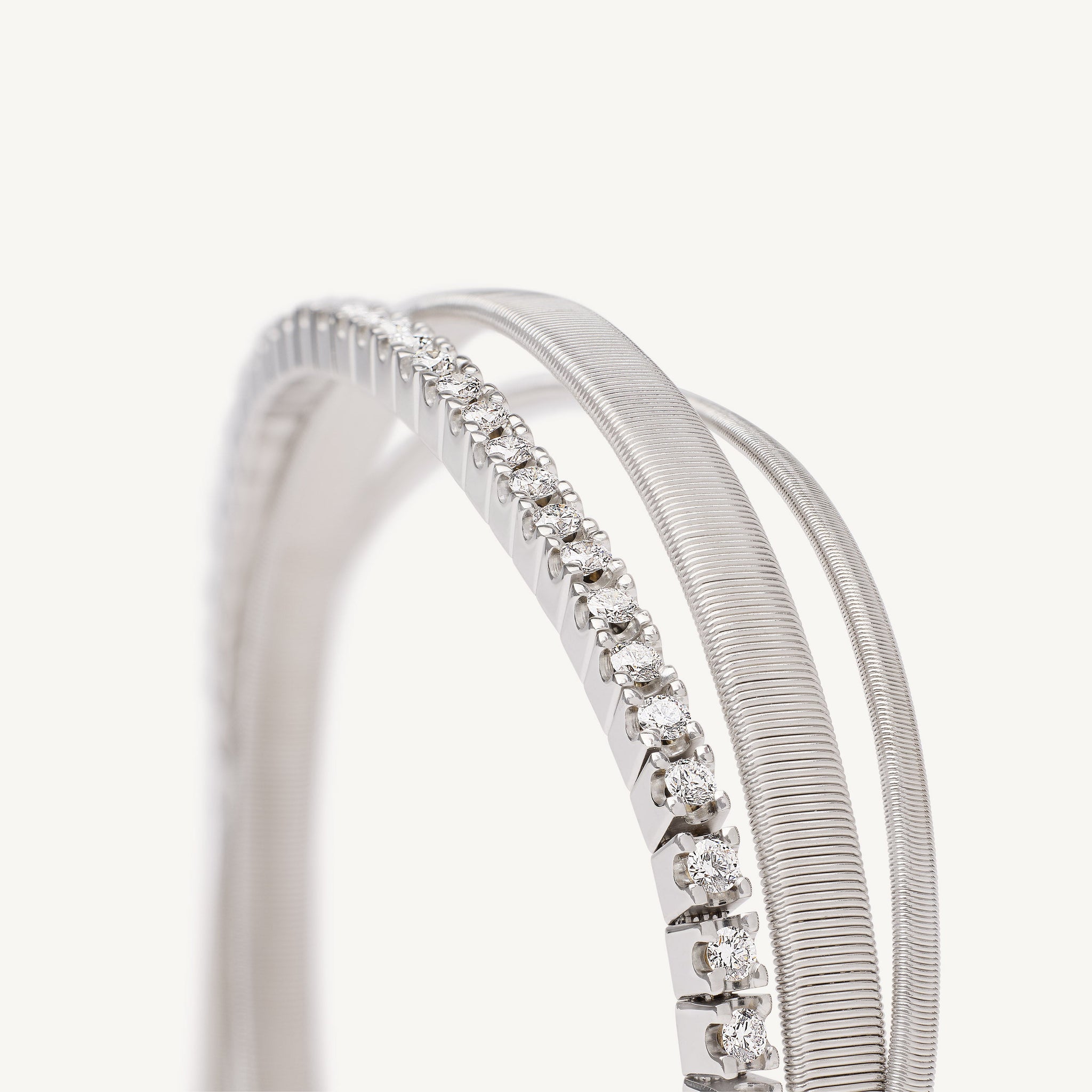 Diamond tennis bracelet