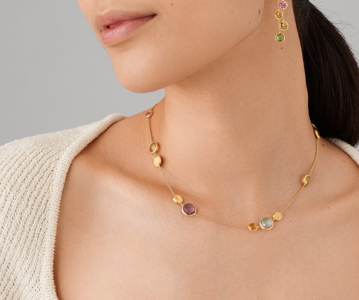 18kt yellow gold mixed gemstone necklace