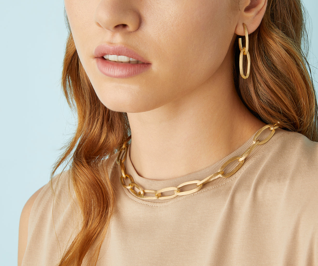 18kt yellow gold oval link necklace