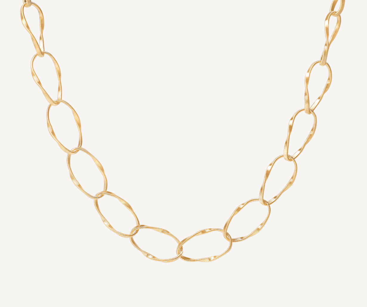 Yellow gold necklace