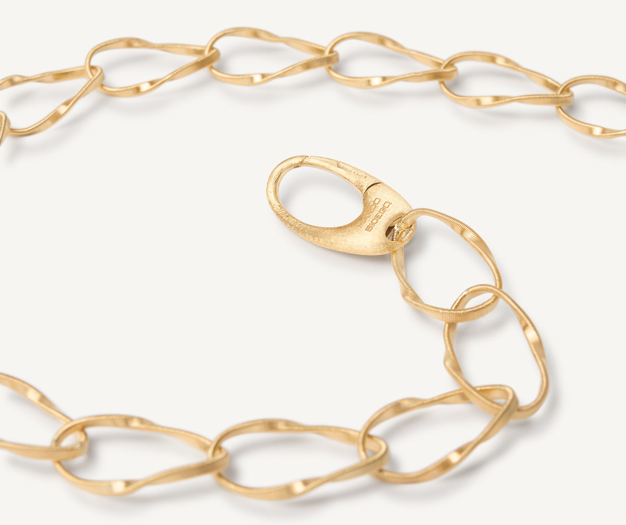 Yellow gold necklace