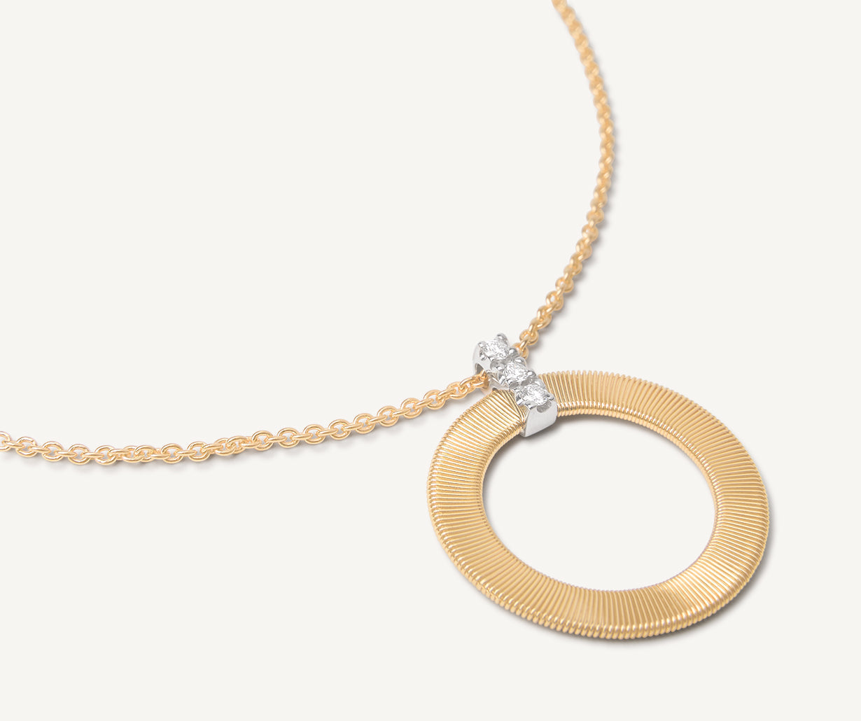Gold pendant necklace with diamonds
