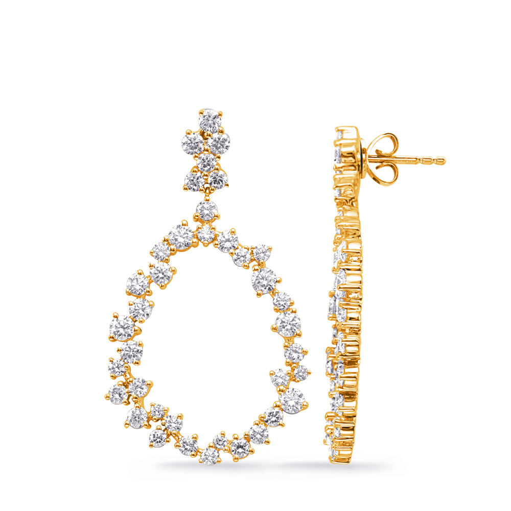 This Earring is available in 14K Yellow Gold. There are a total of 76 stones. There are Rounds with a total carat weight of 2.89 set in a Prong Set setting.
