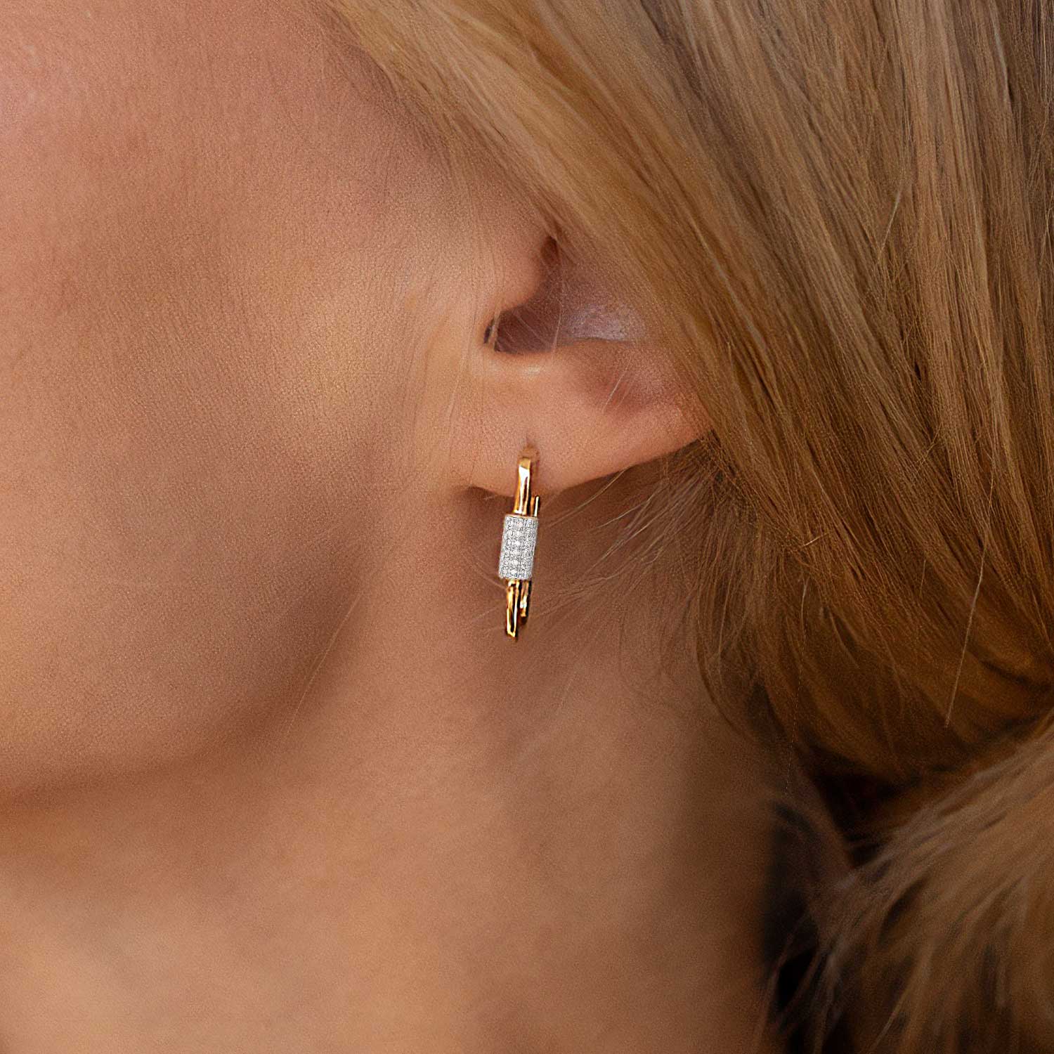 14k Carabiner Rectangle Huggie Diamond Earrings