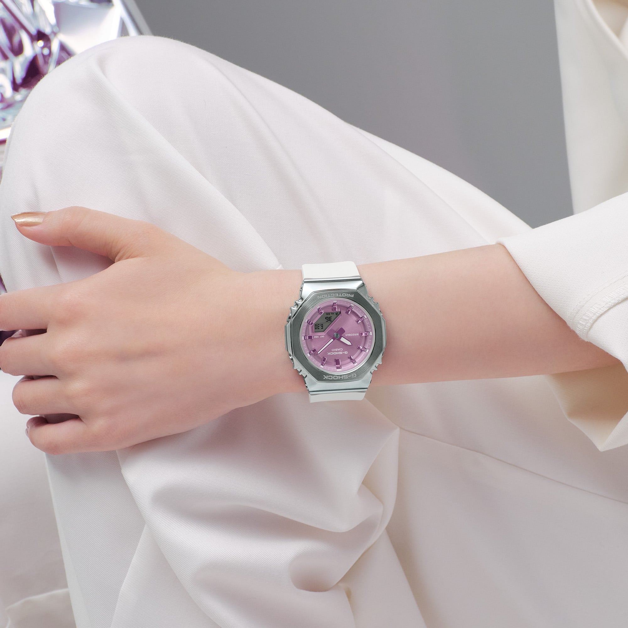 G-Shock WOMEN GMS2110-7A6