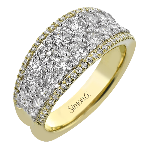 Right Hand Ring In 18k Gold With Diamonds LR3214