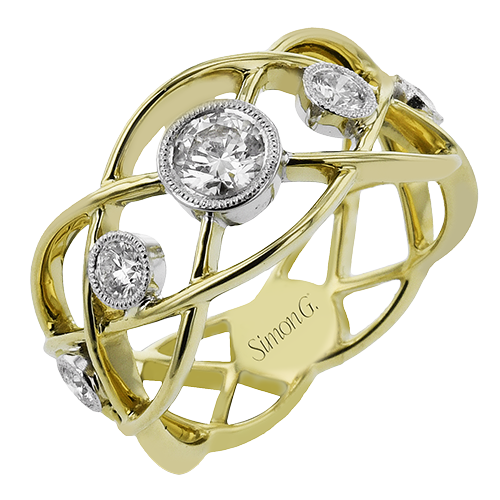 Right Hand Ring In 18k Gold With Diamonds LR4797