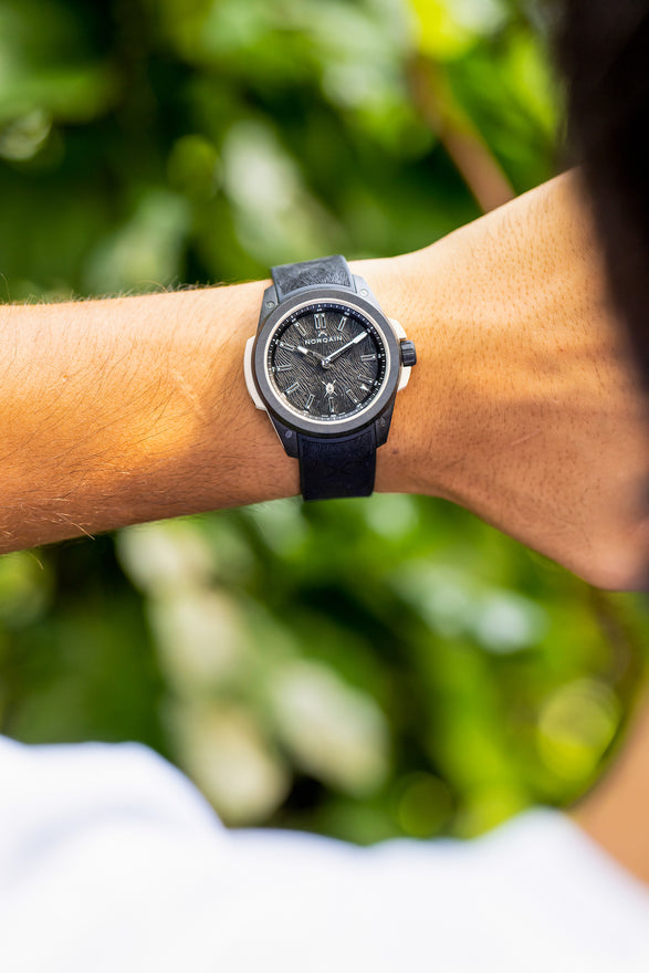 norqain-wild-one-hakuna-mipaka-42mm-nnq3000qbx1la-b001-3w1br1-20bq