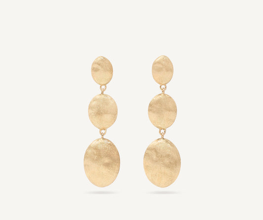 Gold triple earrings with oval elements