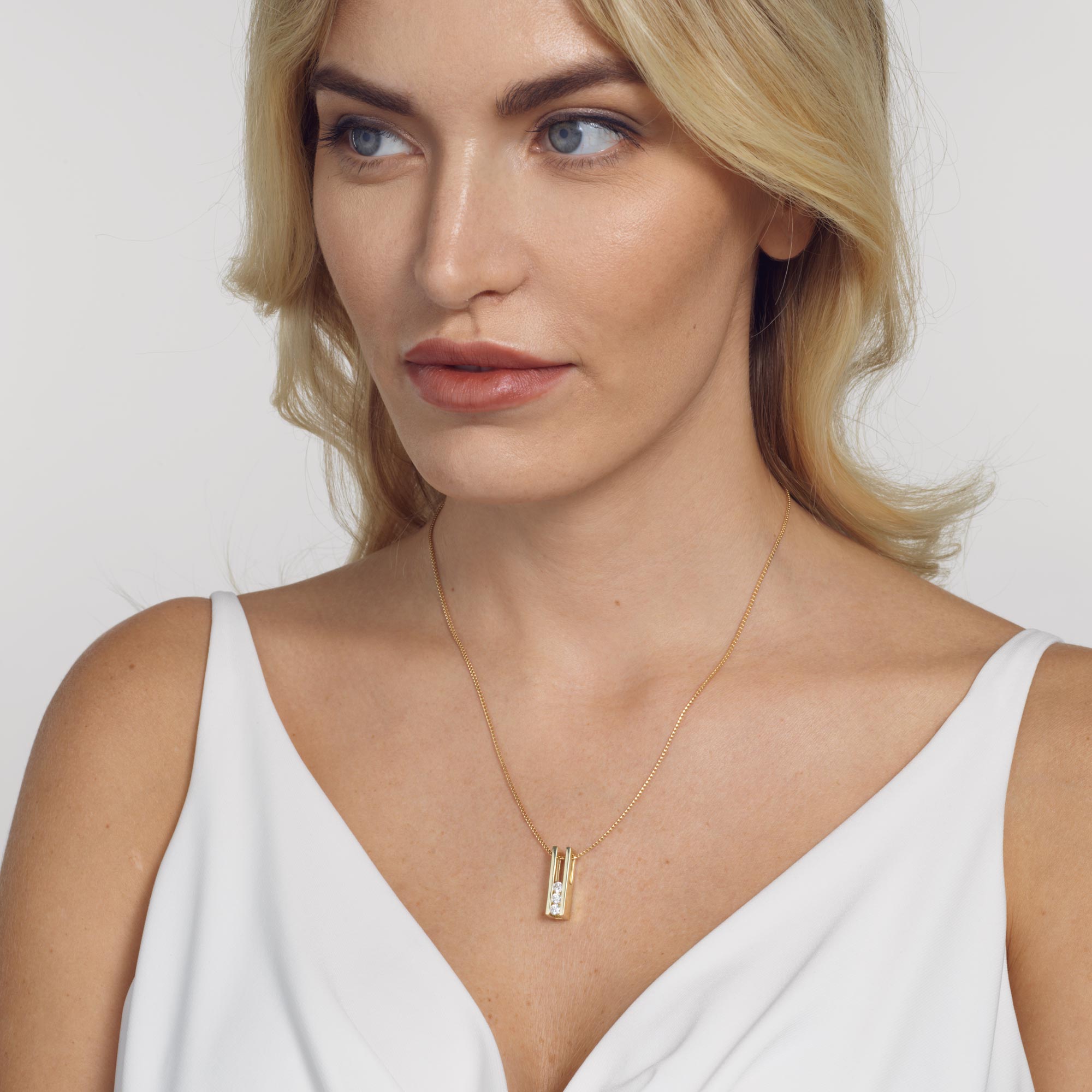 Lines Three Diamond Pendant