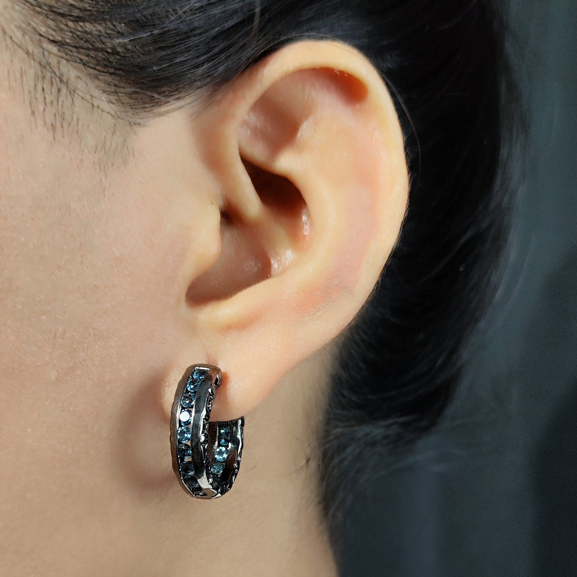 garden-of-stephen-london-blue-topaz-hoop-earring-in-sterling-silver