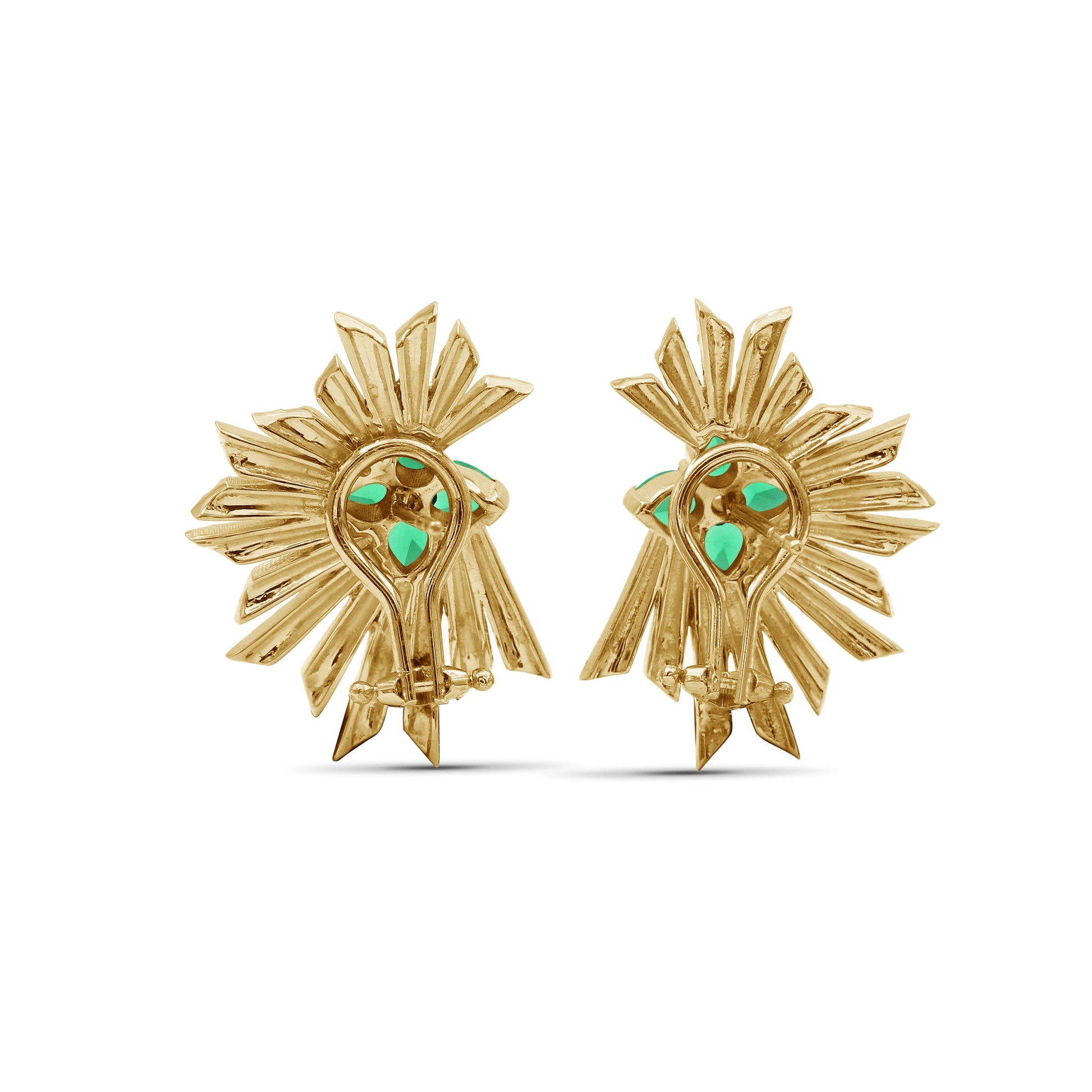 sunray-emerald-1-05ct-and-diamond-1-85ct-earring-in-18k-gold