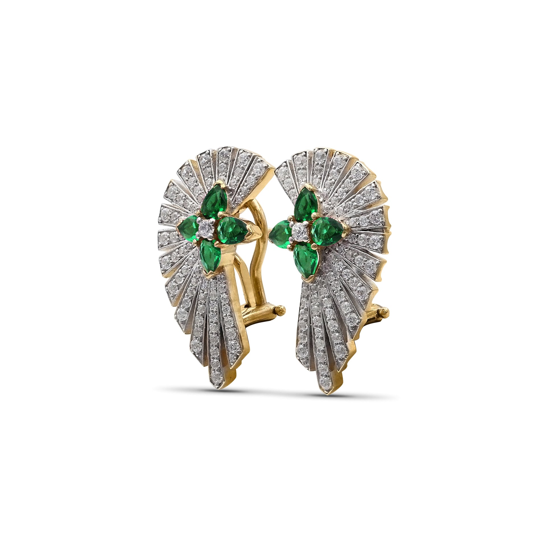 sunray-emerald-1-05ct-and-diamond-1-25ct-earring-in-18k-gold