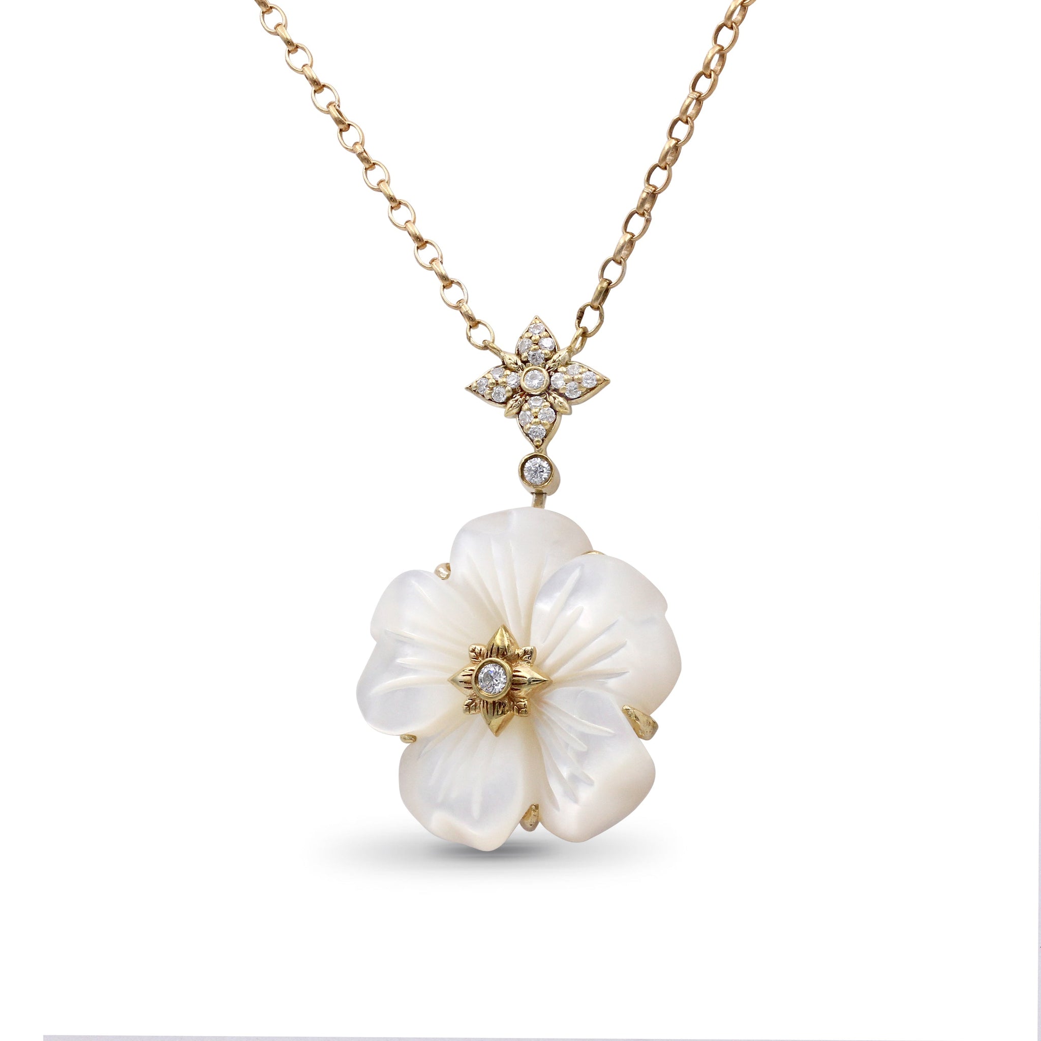 colorbloom-22mm-white-mother-of-pearl-and-white-diamond-0-18ct-pendant-in-18k-gold
