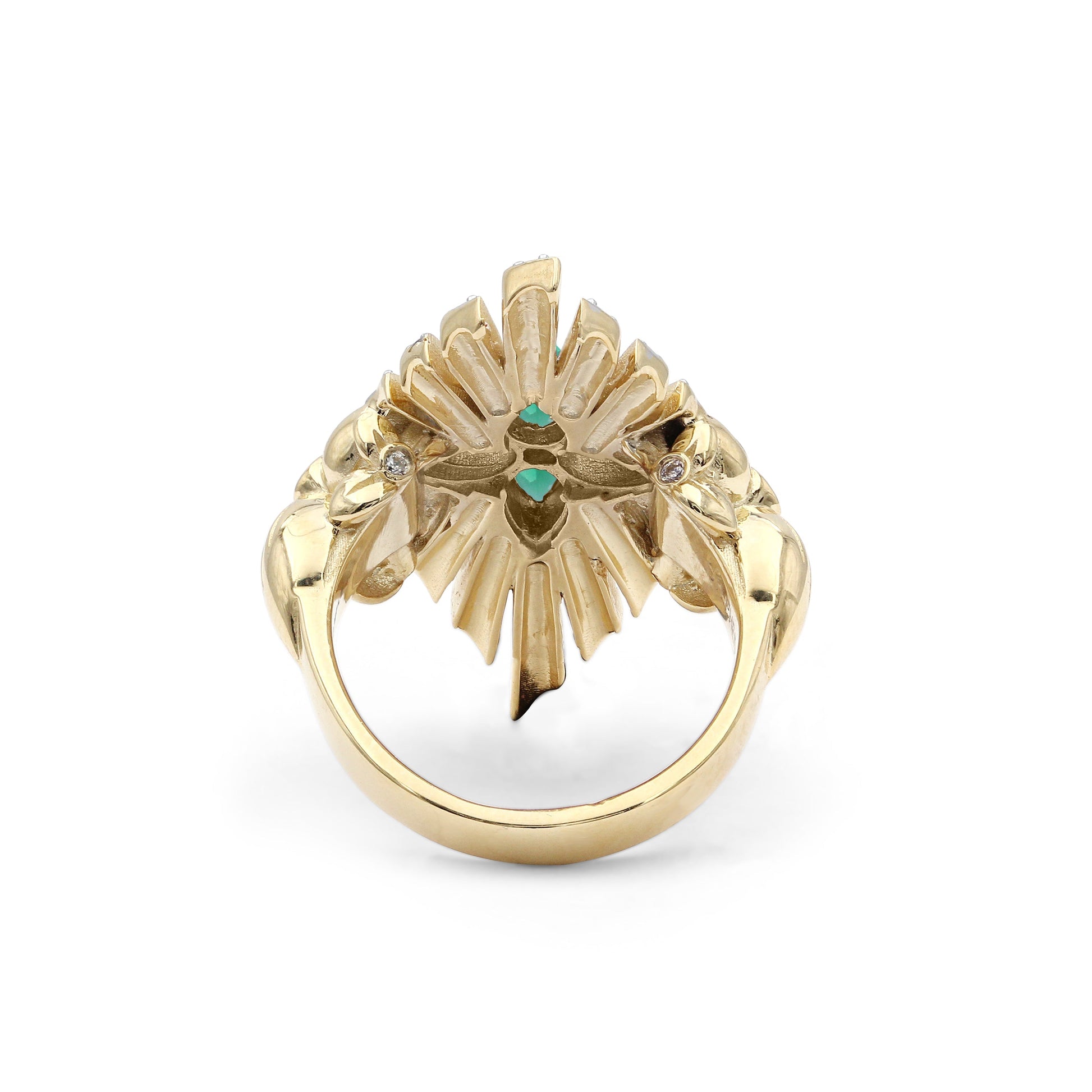 sunray-emerald-0-85ct-and-diamond-0-70ct-ring-in-18k-gold