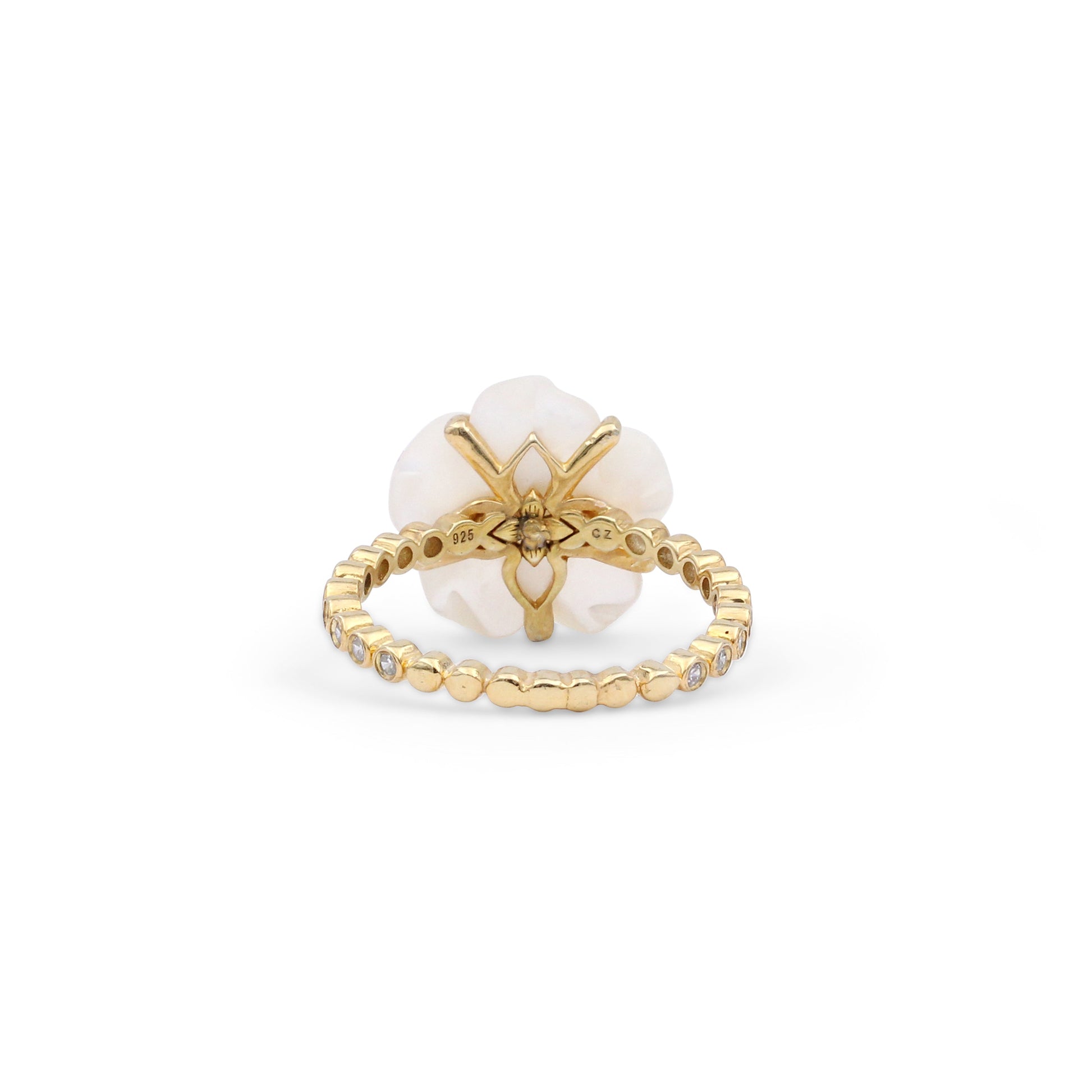 colorbloom-14mm-white-mother-of-pearl-flower-and-white-diamond-0-20ct-ring-in-18k-gold