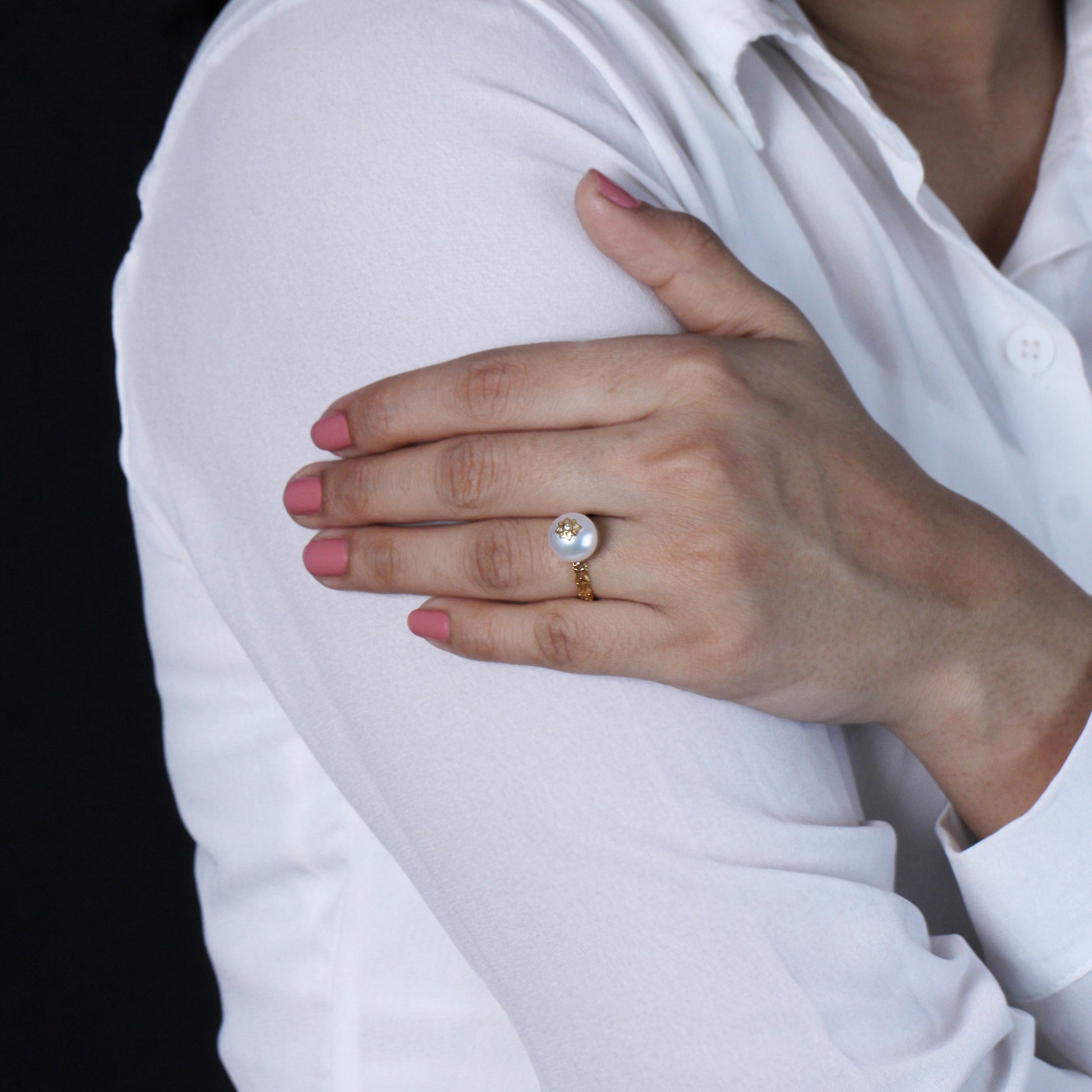 pearlicious-10mm-white-pearl-and-white-diamond-ring-in-18k-gold