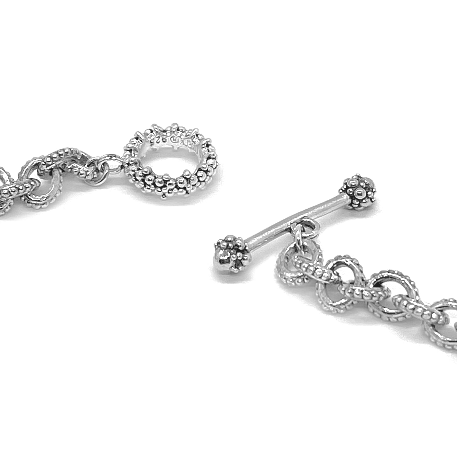 legacy-tahitian-mother-of-pearl-pendant-carving-with-0-25ct-natural-champagne-diamonds