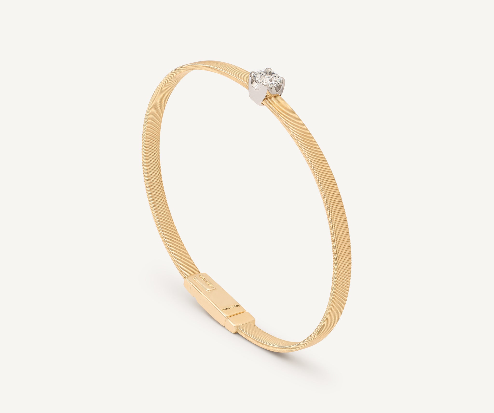 18K Yellow Gold Coil Bangle Bracelet With Cushion-Cut Diamond