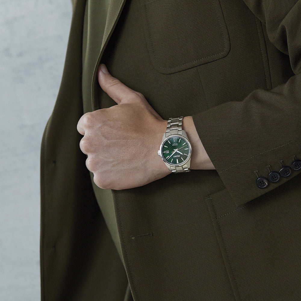 Seiko luxe Presage Sharp Edged Series Watch SPB169