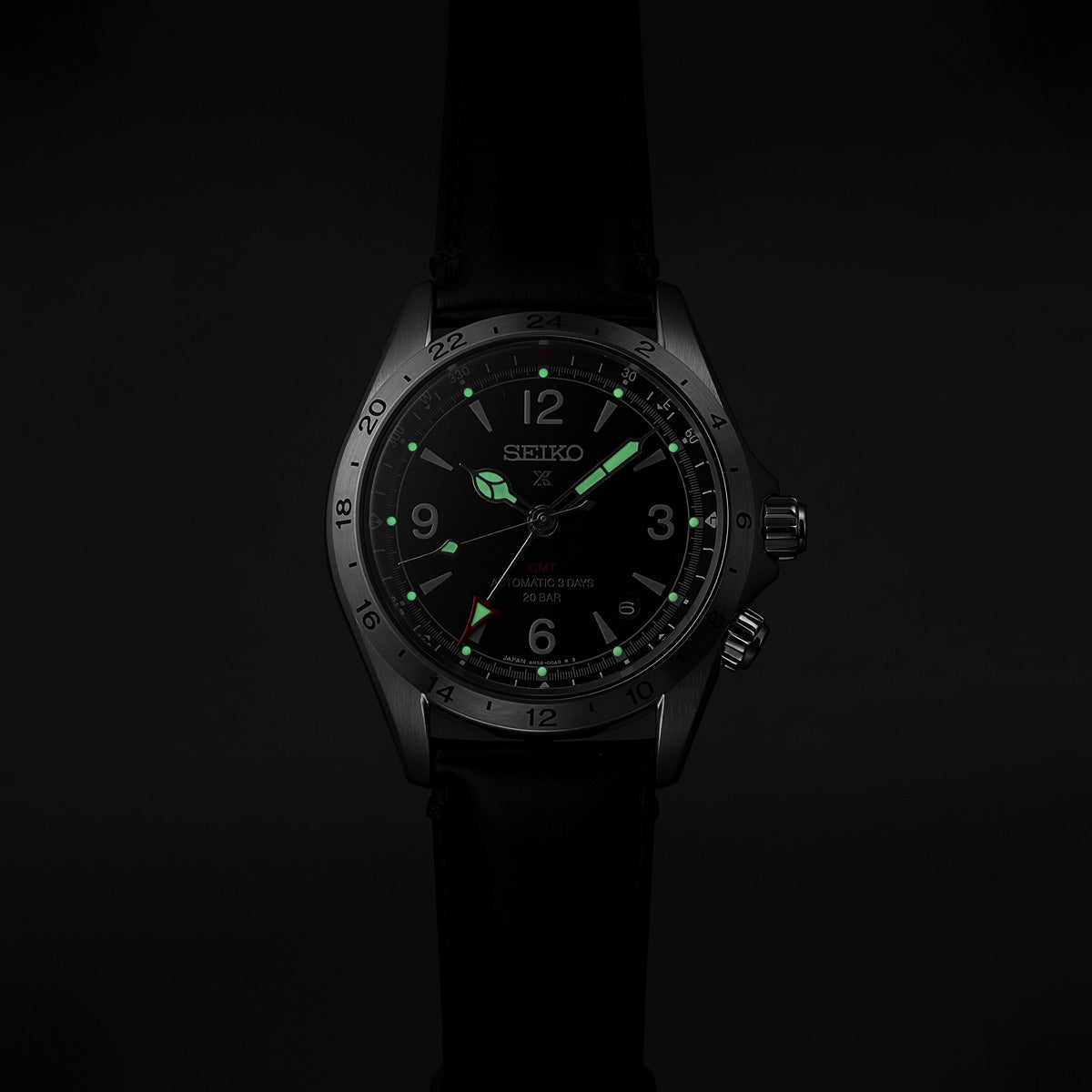 Seiko luxe PROSPEX ALPINIST GMT Watch SPB379