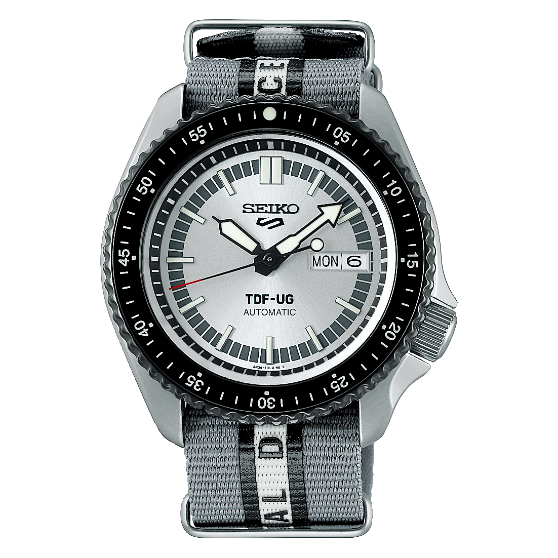 Seiko luxe 5 Sports SKX series Watch SRPJ79