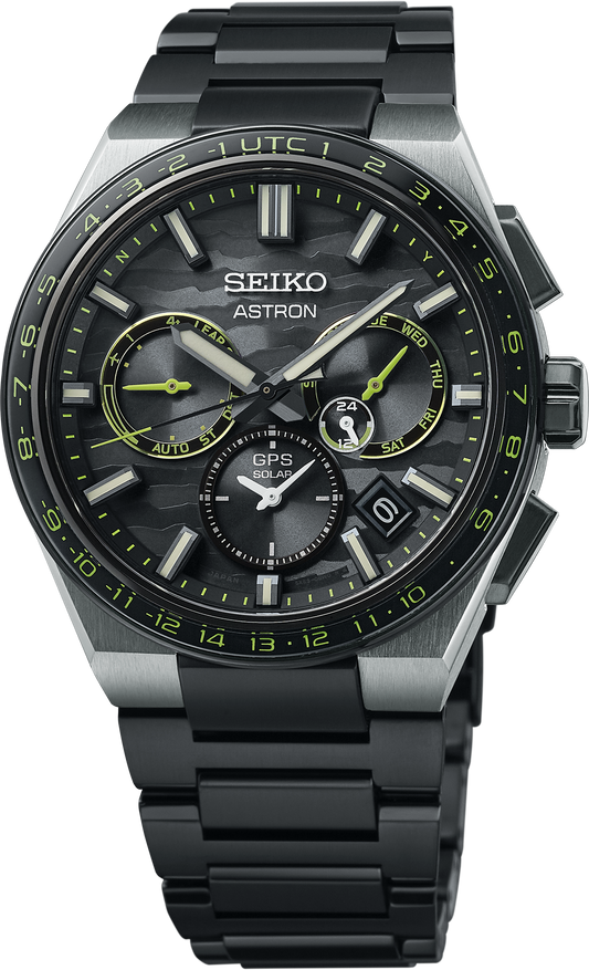 Seiko luxe ASTRON GPS SOLAR Watch SSH139