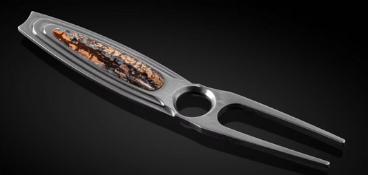 William Henry Studio Sundries D2-10