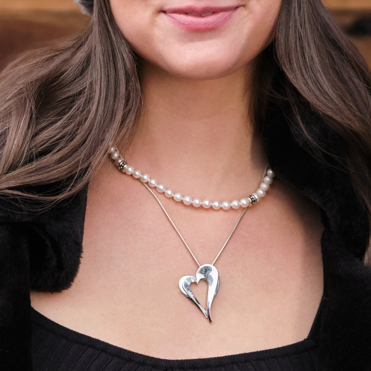 Solar Pearl Necklace 18"