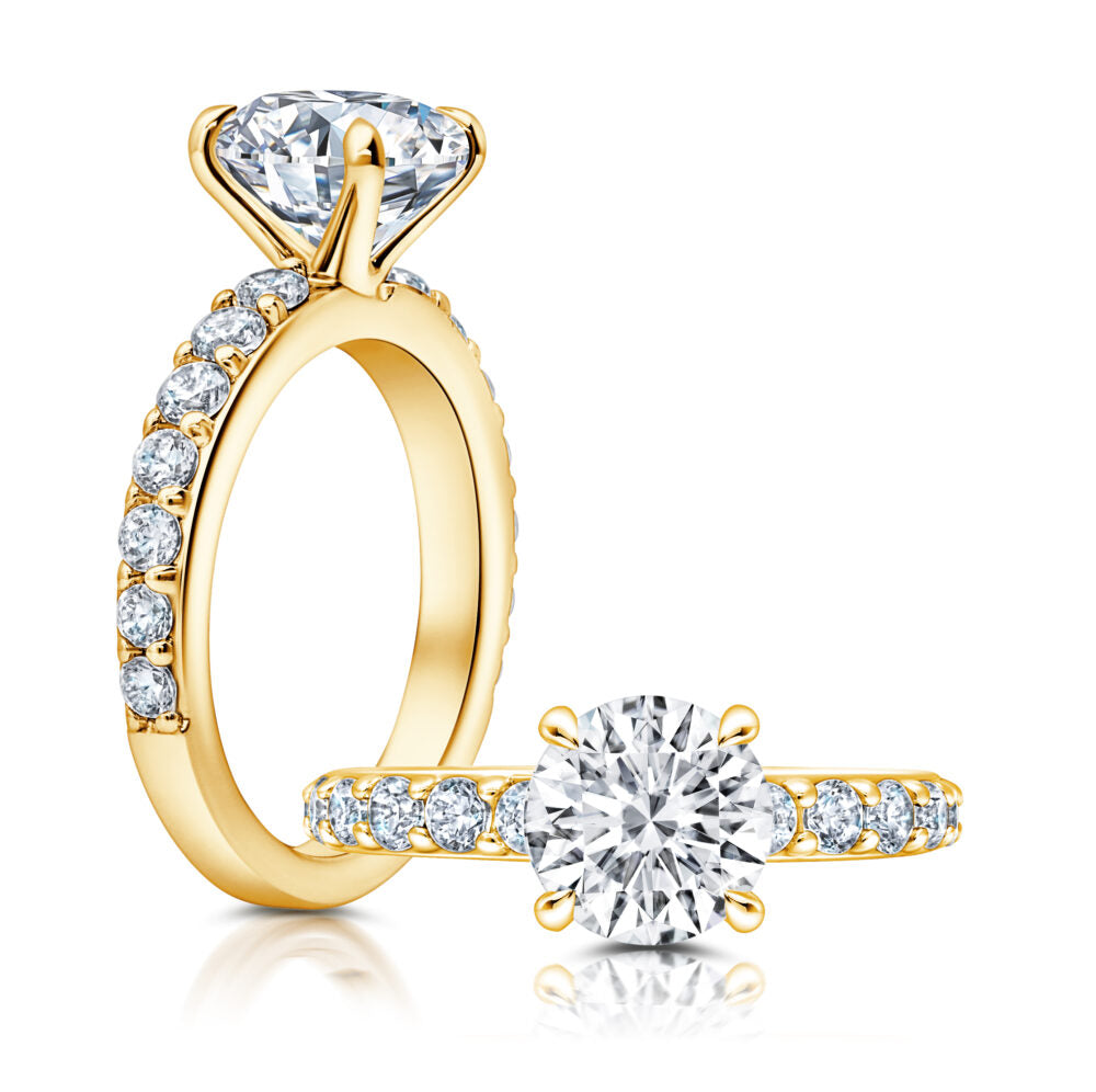 Peter Storm A classic, this piece features diamonds that graduate up to the center WSM472_4DiaW  WSM472_4DiaW