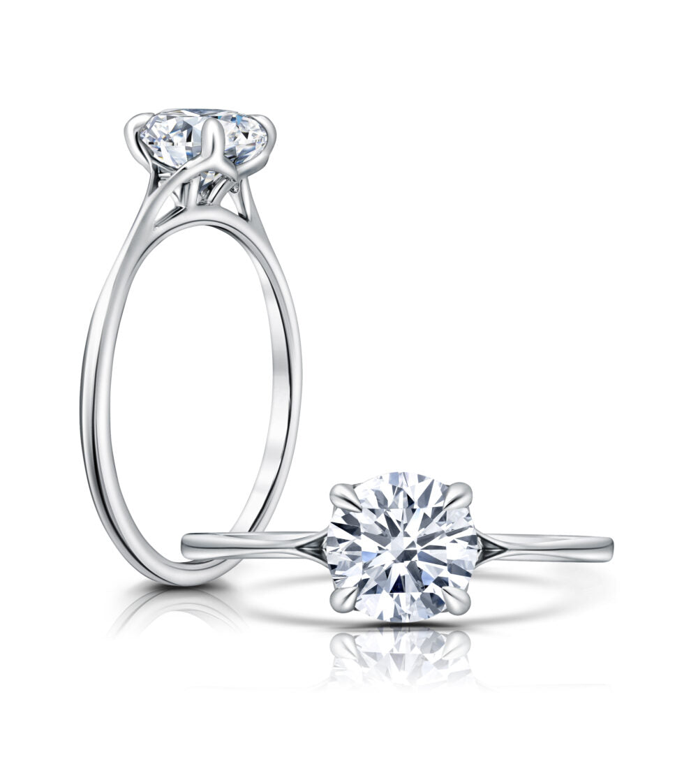 Peter Storm A classic split shank combined with a hidden halo, This ring is simple and dramatic WSN645_4Y  WSN645_4Y