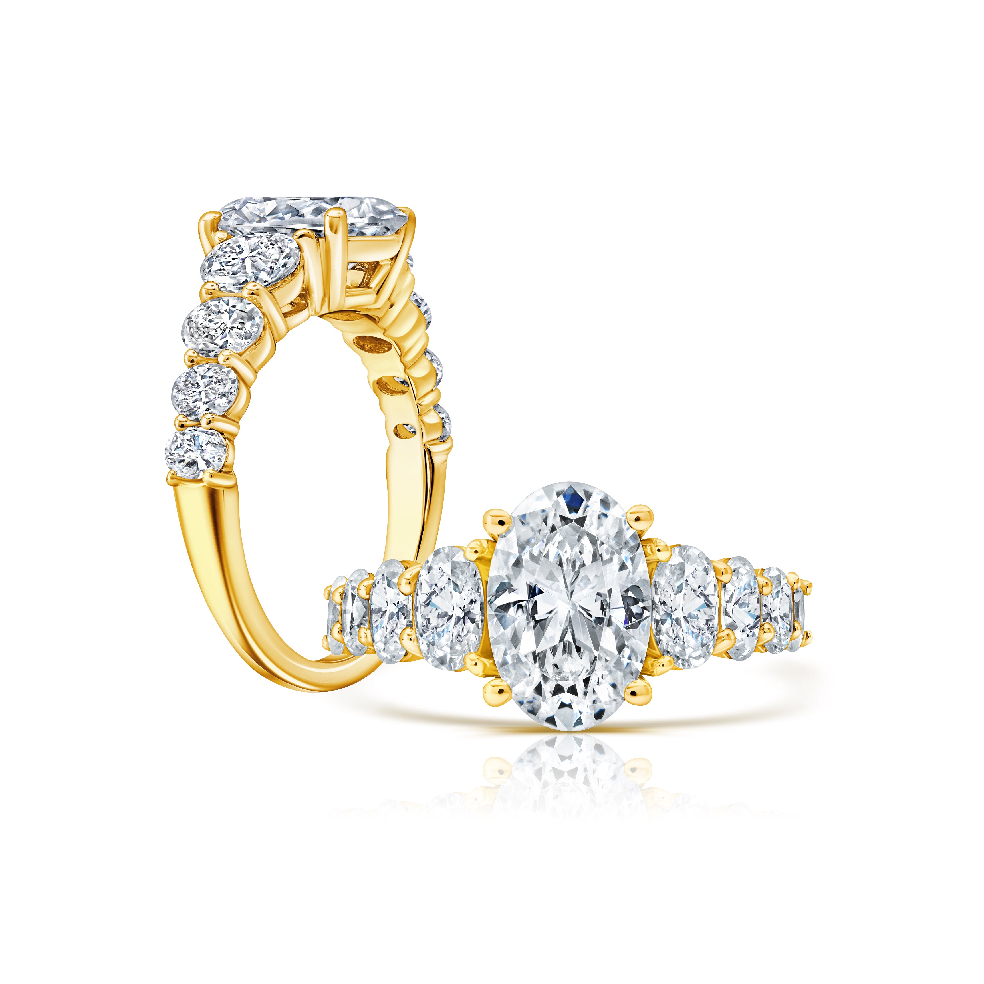 Peter adds a modern flair to this cluster three stone ring WSM679_4DIAW