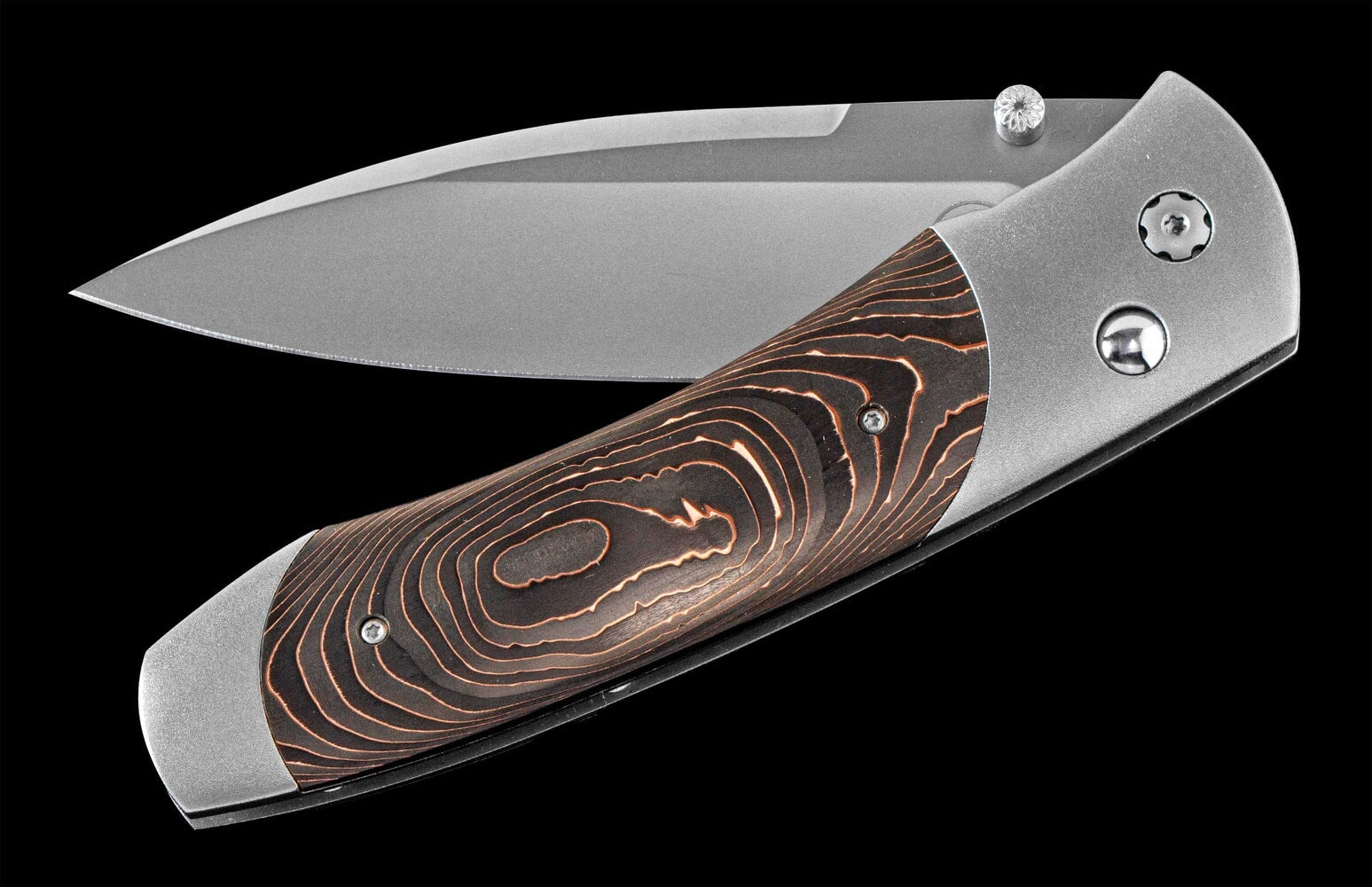 William Henry Titanium pocketknife with stainless blade and carbon fiber A300-6