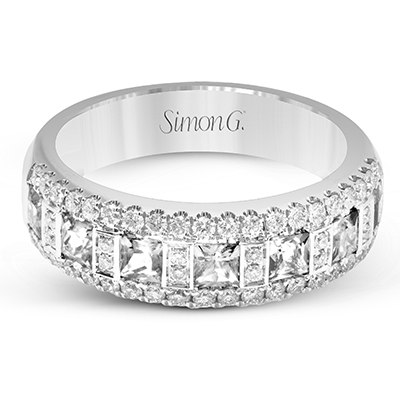 Anniversary Ring In 18k Gold With Diamonds