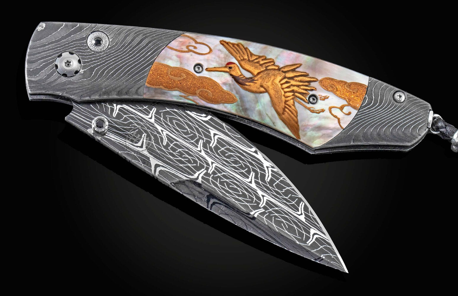 William Henry Hand-forged damascus pocketknife with Maki-e on black lip pearl B12 CRANE