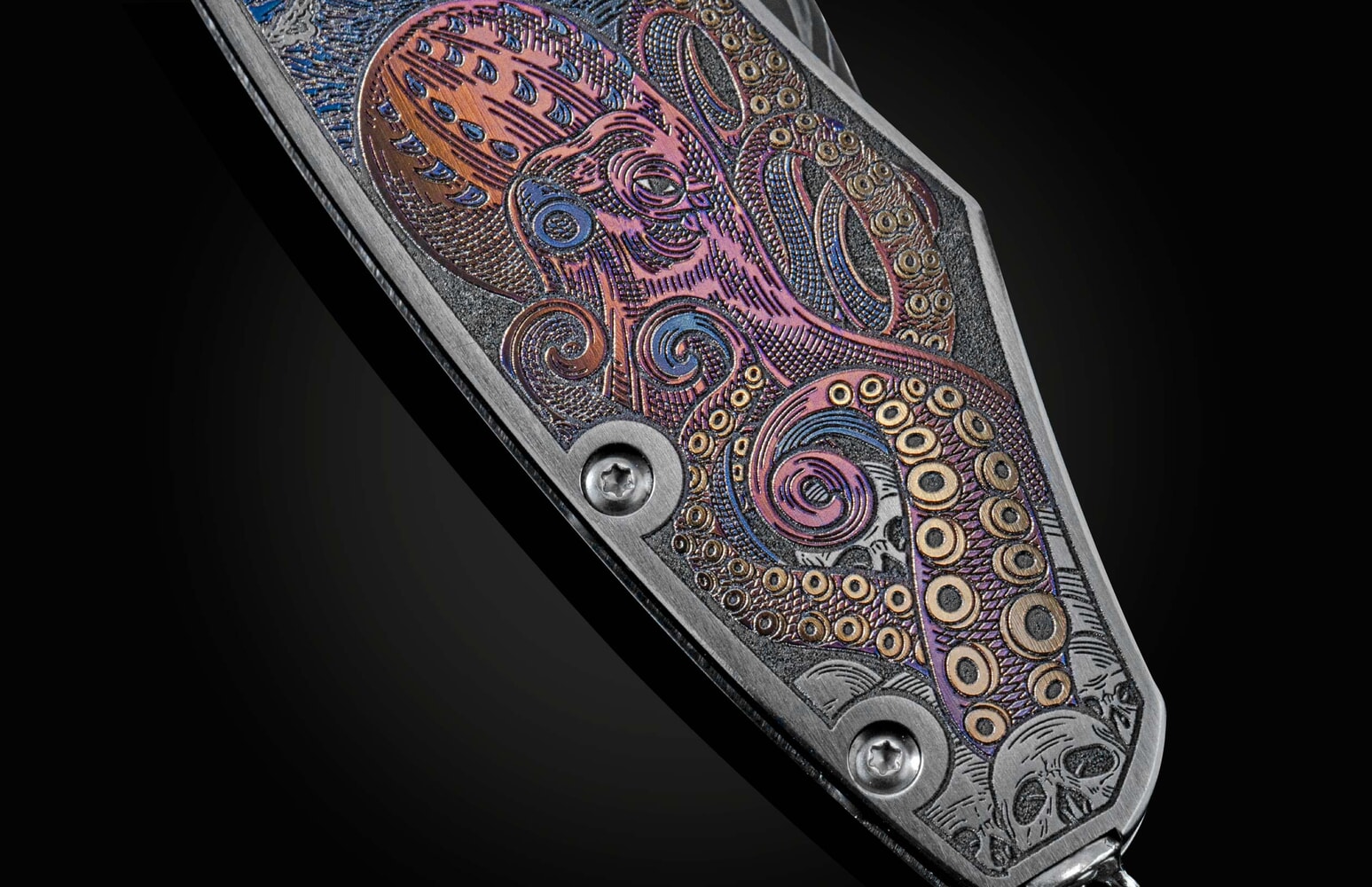 William Henry Color laser-engraved folding knife with hand-forged damascus blade B12 GHOST PIRATES III