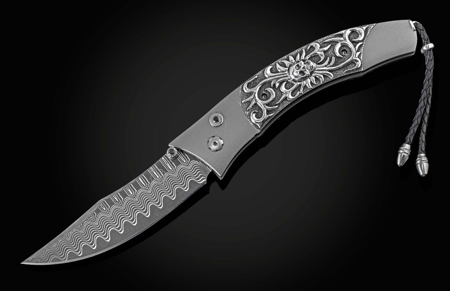 William Henry Titanium pocketknife with 'Wave' damascus and carbon fiber B21 SKULL CANDY